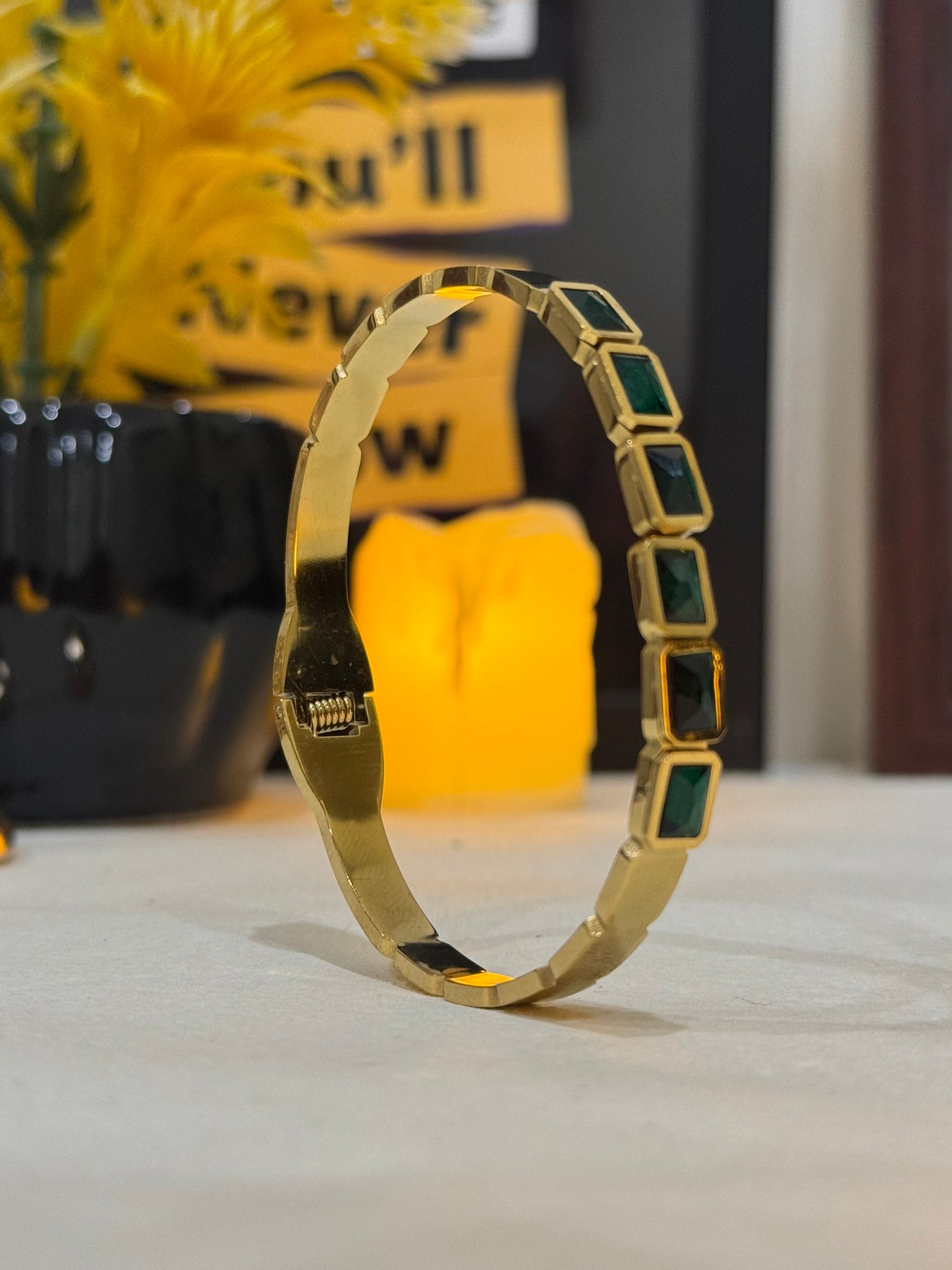 Lamise Emerald Elegance Bracelet
