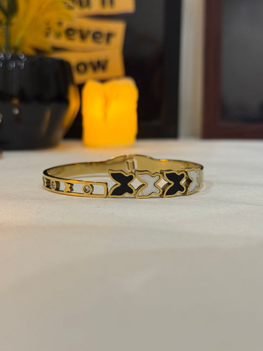Lamise Butterfly Bracelet