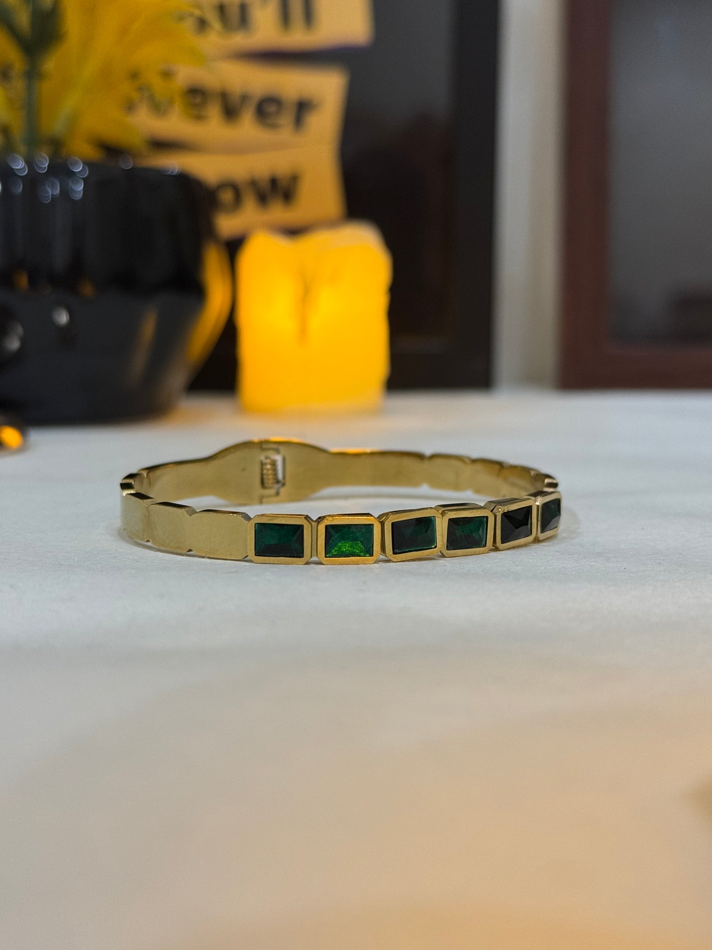 Lamise Emerald Elegance Bracelet