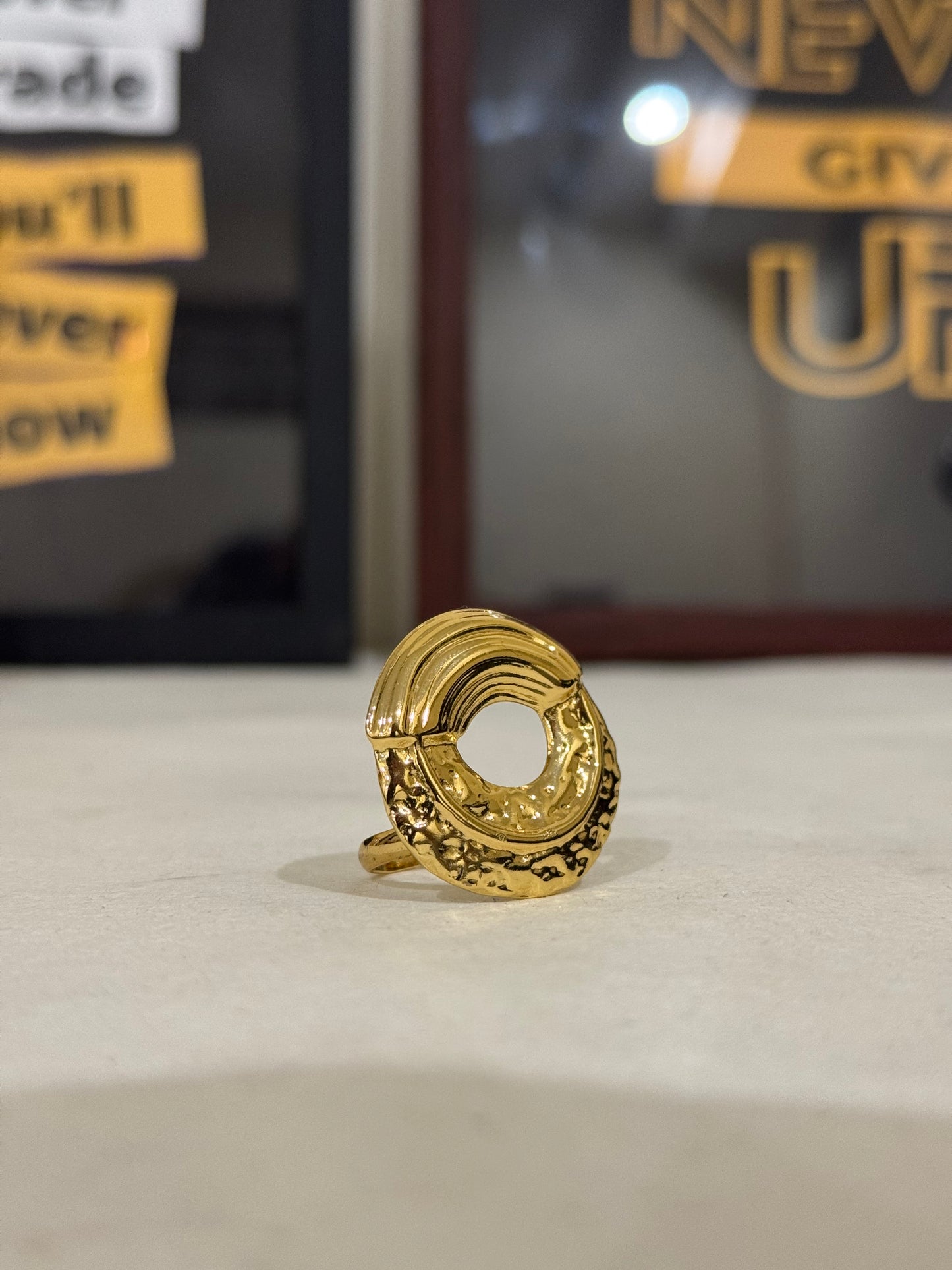 Lamise Golden Texture Ring