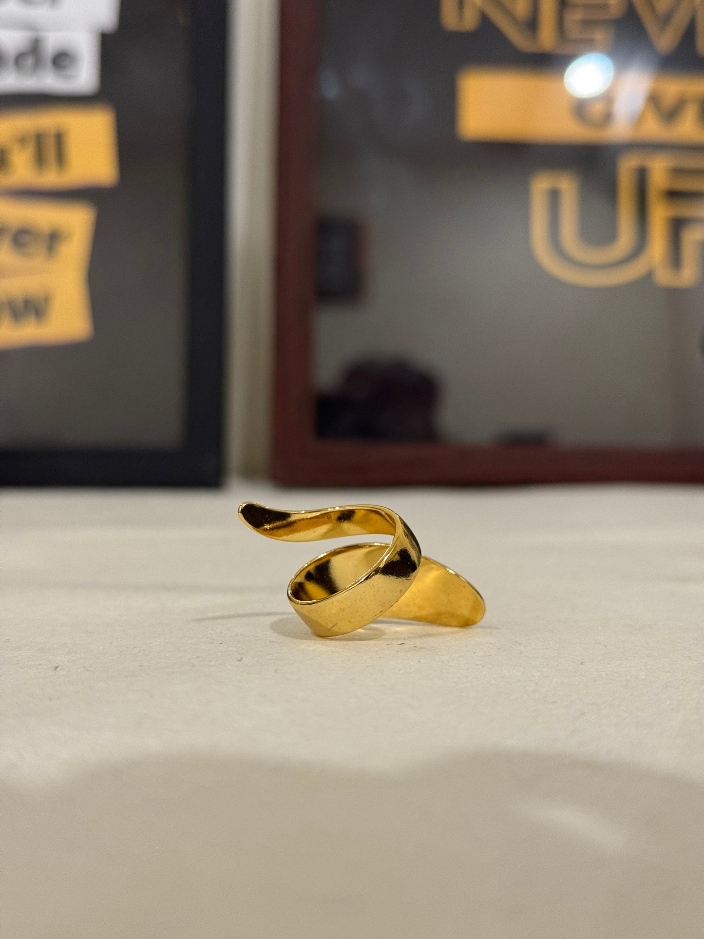 Lamise Golden Twist Ring
