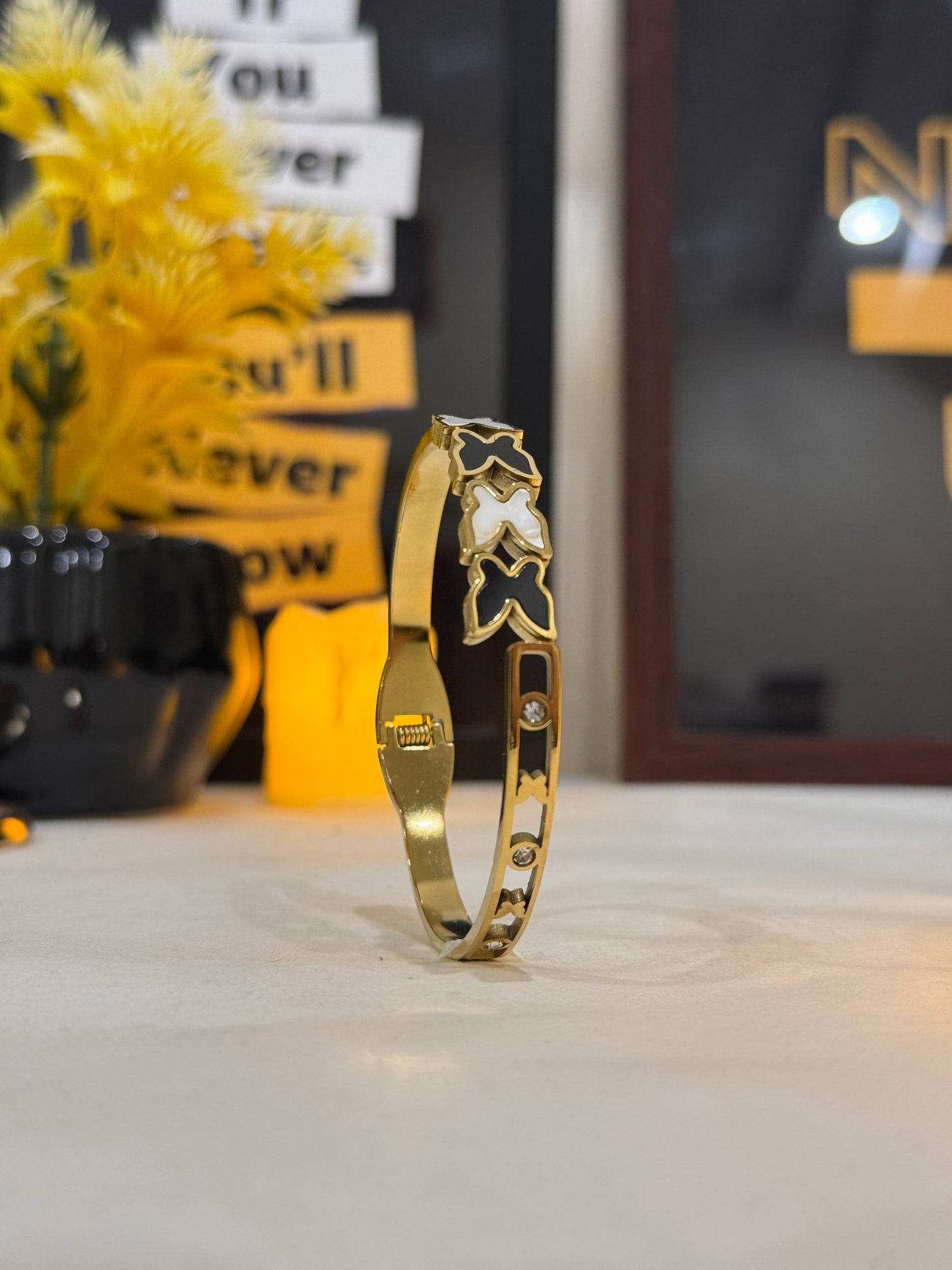 Lamise Butterfly Bracelet